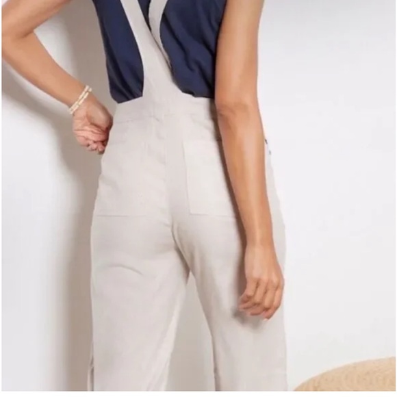 Evereve Beige Trousers - Picture 2 of 4